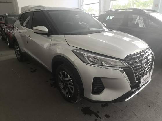 NISSAN KICKS 1.6 16V FLEXSTART SENSE XTRONIC NISSAN KICKS 1.6 16V FLEXSTART SENSE XTRONIC